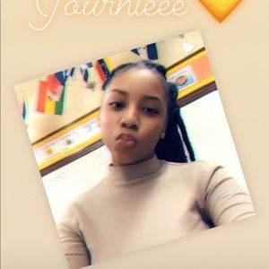 Meet your Posher, Journie